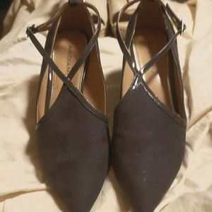 Andiamo heels size 8.5 gray